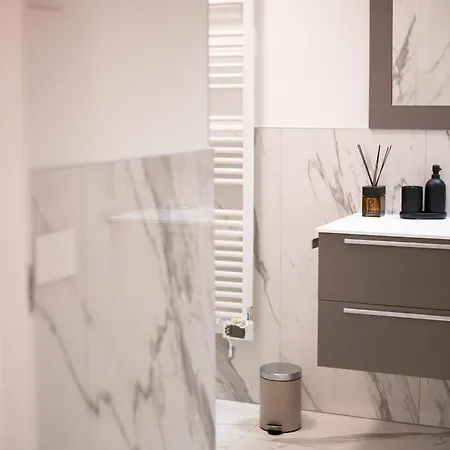 Villa Dei Venti North By Curtiaffitti Pianello Del Lario