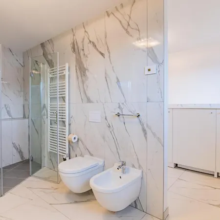 Dei Venti North By Curtiaffitti *