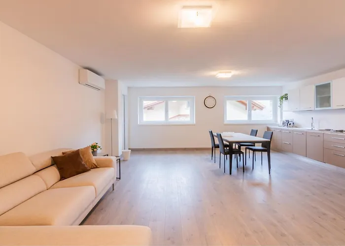 Dei Venti North By Curtiaffitti *