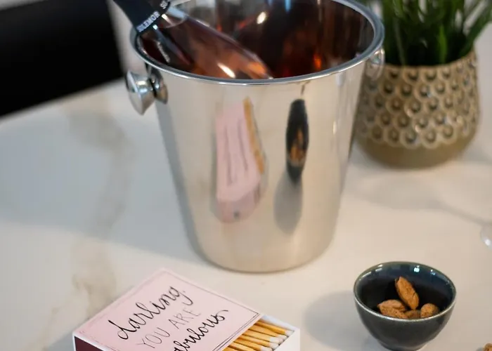 Dei Venti North By Curtiaffitti Pianello Del Lario