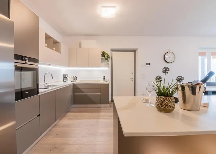 Dei Venti North By Curtiaffitti